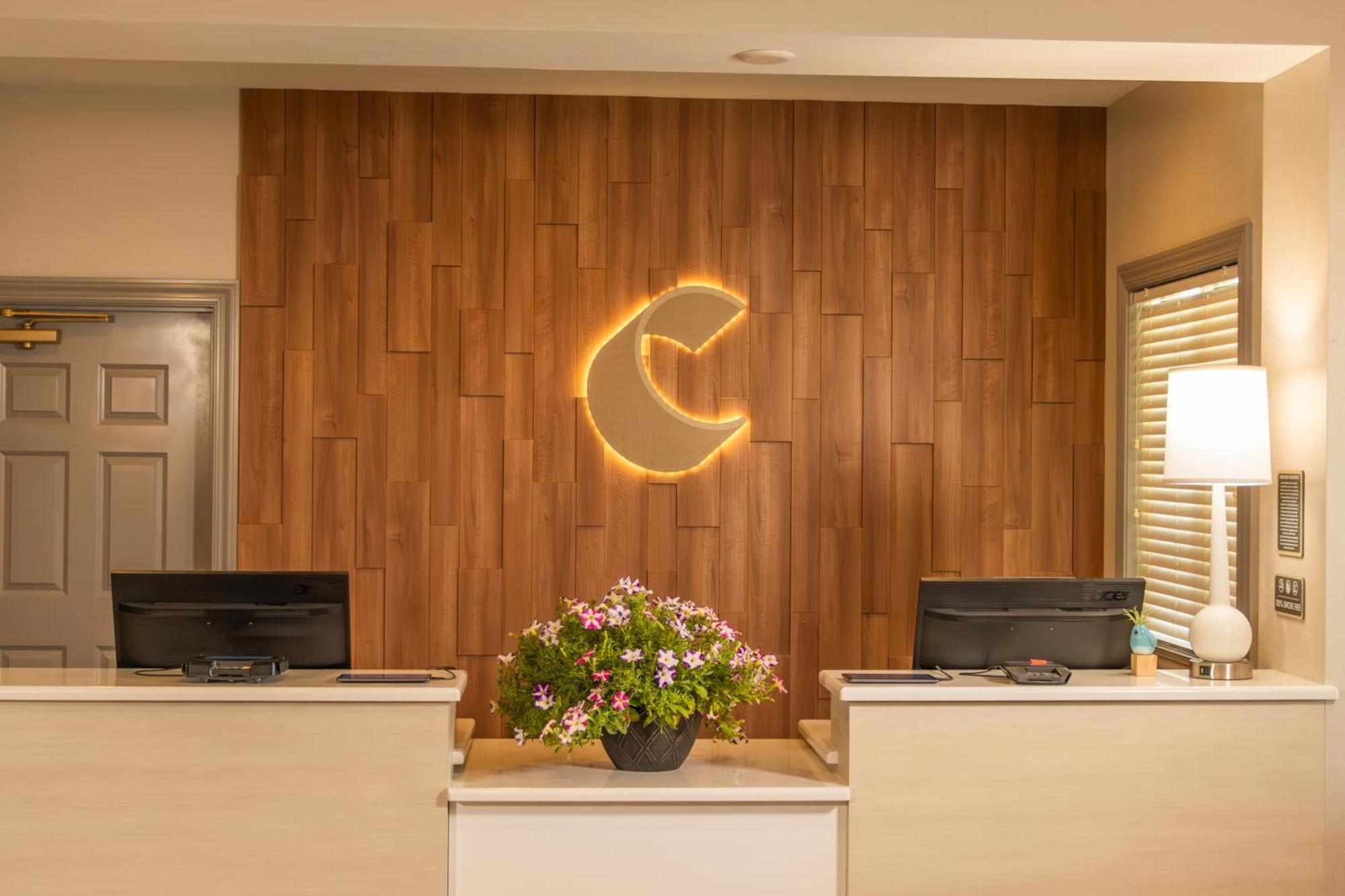 Comfort Inn & Suites Dover Exteriör bild